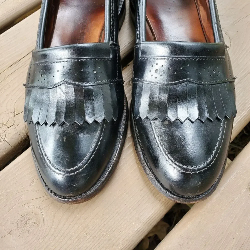 Vintage 80s Retro Preppy Acadamia Black Leather Kiltie Fringe Brogue Loafers 8.5